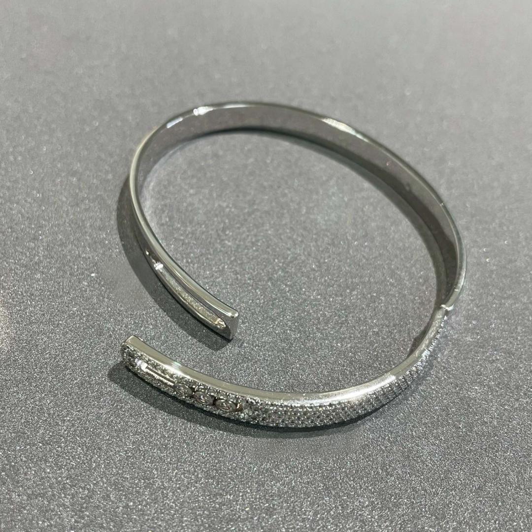 [Panda Jewelry]Move Noa Rose Gold Pav茅 Diamond Bangle Bracelet