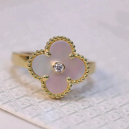 [Panda Jewelry]CLOVER PINK MOP RING GOLD DIAMOND