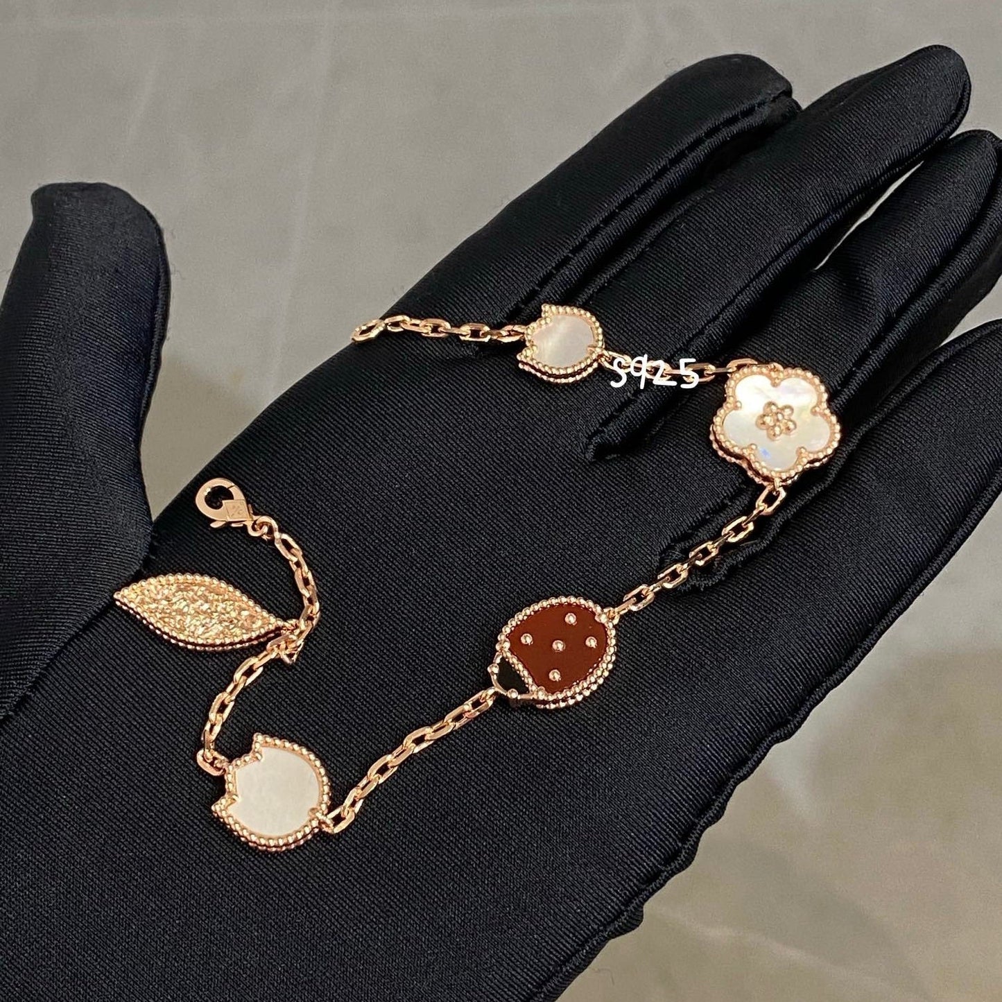[Panda Jewelry]LUCKY SPRING 5 MOTIF BRACELET