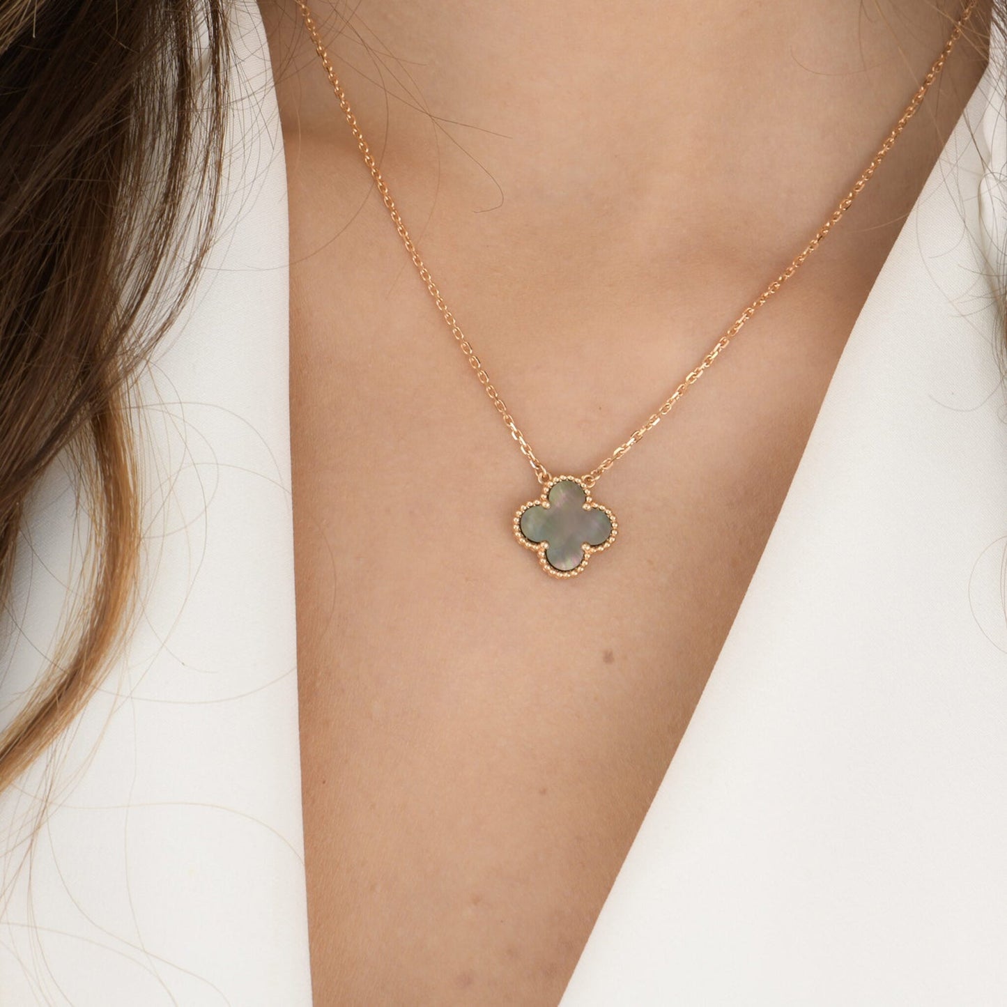 [Panda Jewelry]CLOVER 15MM  GRAY MOTHER OF PEARL NECKLACE