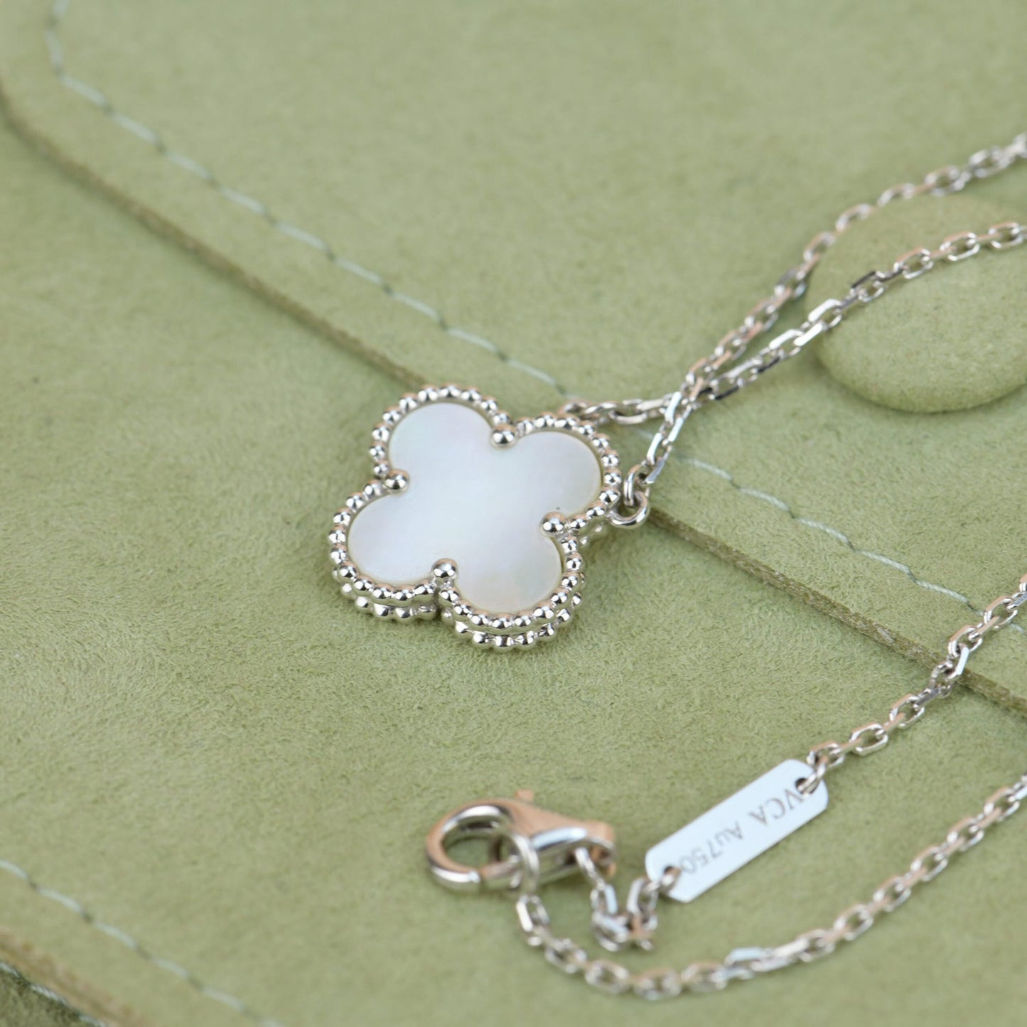 [Panda Jewelry]CLOVER  15MM WHITE MOTHER-OF-PEARL SILVER