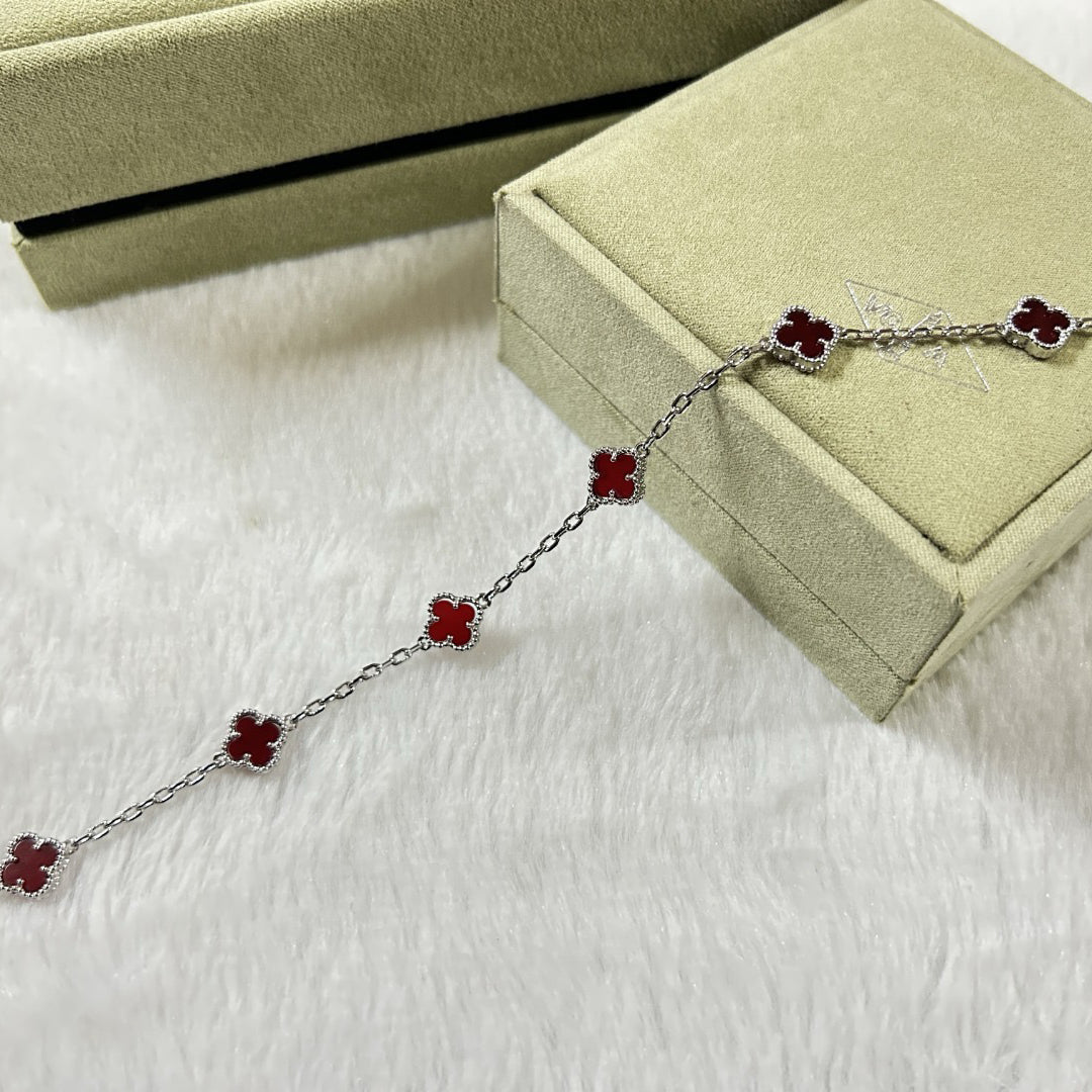 [Panda Jewelry]CLOVER 6 MOTIF RED AGATE BRACELET