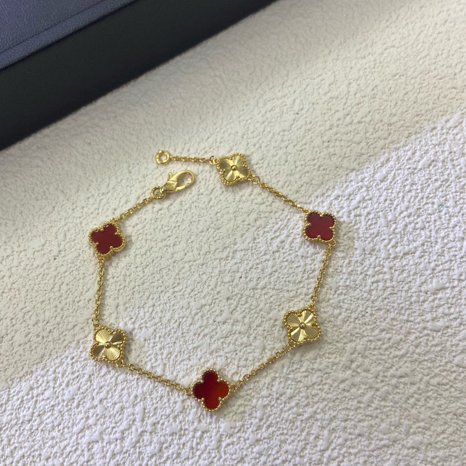 [Panda Jewelry]CLOVER 6 MOTIF RED AGATE LASER BRACELET