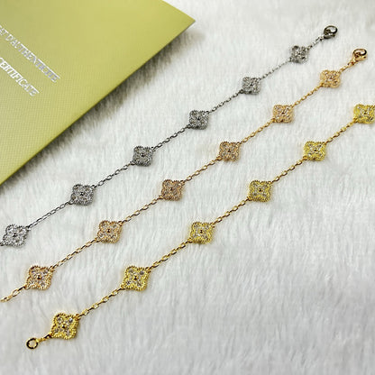 [Panda Jewelry]CLOVER 6 MOTIF DIAMOND BRACELET