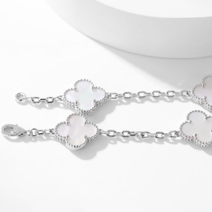 [Panda Jewelry]CLOVER 10 MOTIFS WHITE MOTHER OF PEARL NECKLACE