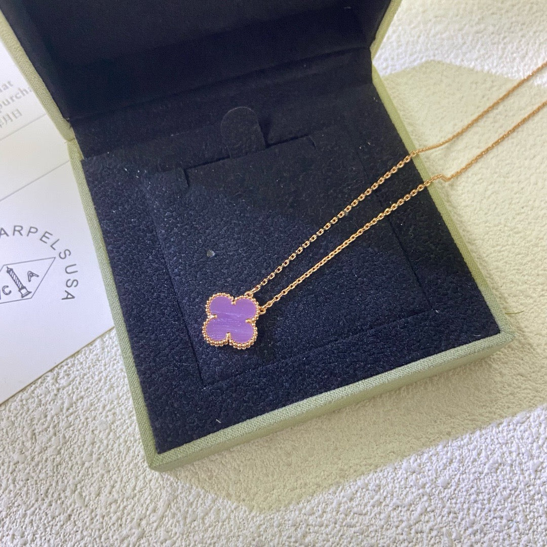[Panda Jewelry Jewelry]CLOVER 15MM  PURPLE VIOLET NECKLACE