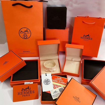 [Panda Jewelry]HM BRACELET NECKLACE RING BOX GIFT BAG