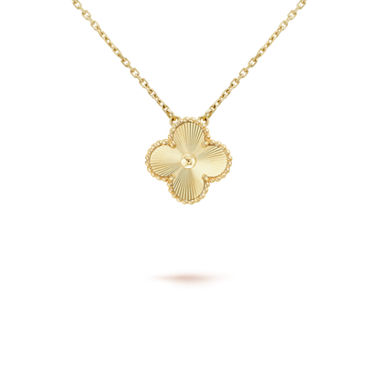 [Panda Jewelry]CLOVER 15MM LASER NECKLACE AND BOX