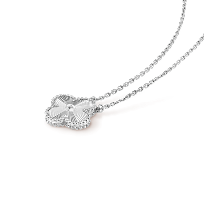 [Panda Jewelry]CLOVER 15MM LASER NECKLACE SILVER
