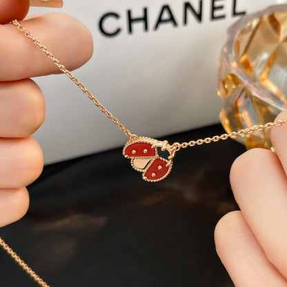 [Panda Jewelry]LUCKY  CARNELIANS LADYBUG NECKLACE