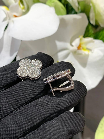 [Panda Jewelry]CLOVER 20MM MOTIFS DIAMOND STUD EARRINGS SILVER