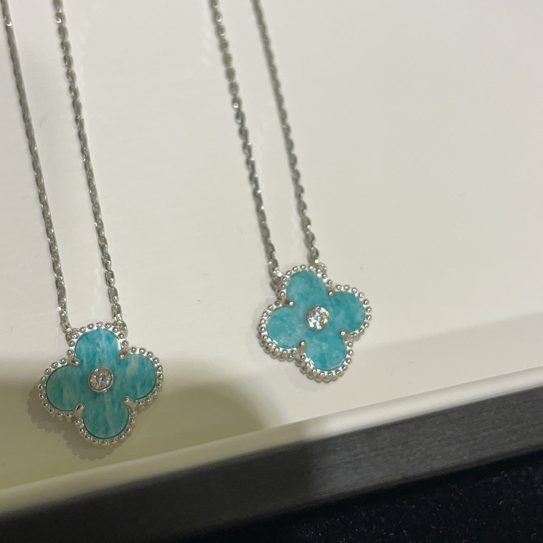 [Panda Jewelry]CLOVER 15MM DIAMOND SVRES PORCELAIN  NECKLACE SILVER