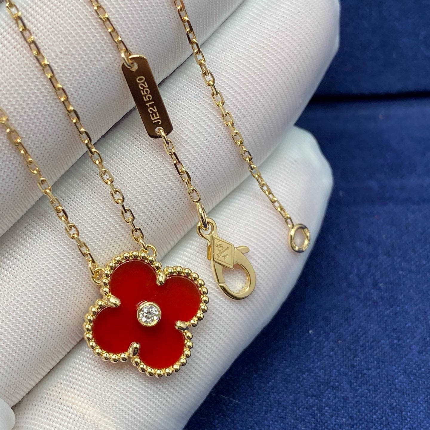[Panda Jewelry]CLOVER 15MM DIAMOND CARNELIAN NECKLACE