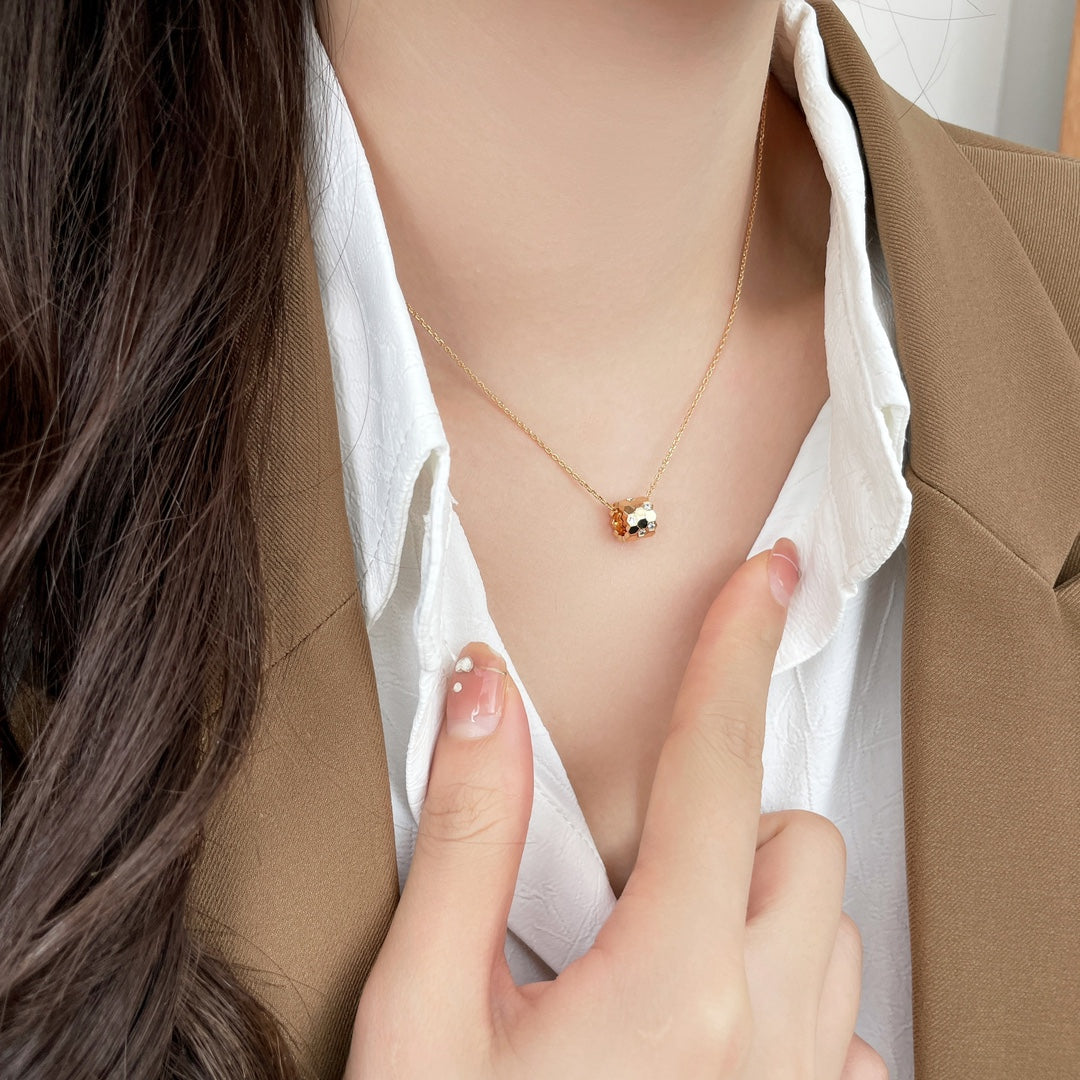 [Panda Jewelry]BEE MINI PEDANT DIAMOND NECKLACE