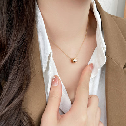 [Panda Jewelry]BEE MINI PEDANT DIAMOND NECKLACE