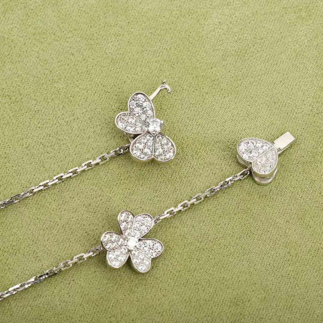 [Panda Jewelry]FRIVOLE SILVER 9 FLOWERS NECKLACE