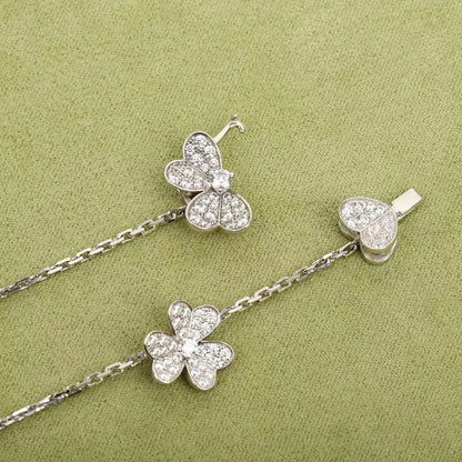 [Panda Jewelry]FRIVOLE SILVER 9 FLOWERS NECKLACE