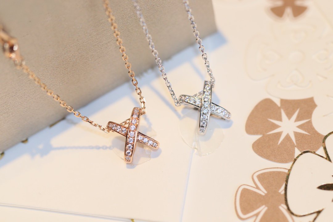 [Panda Jewelry]JEUX DE DIAMOND NECKLACE