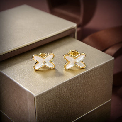 [Panda Jewelry]JEUX DE WHITE MOP GOLD DIAMOND EARRINGS