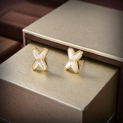[Panda Jewelry]JEUX DE WHITE MOP GOLD DIAMOND EARRINGS