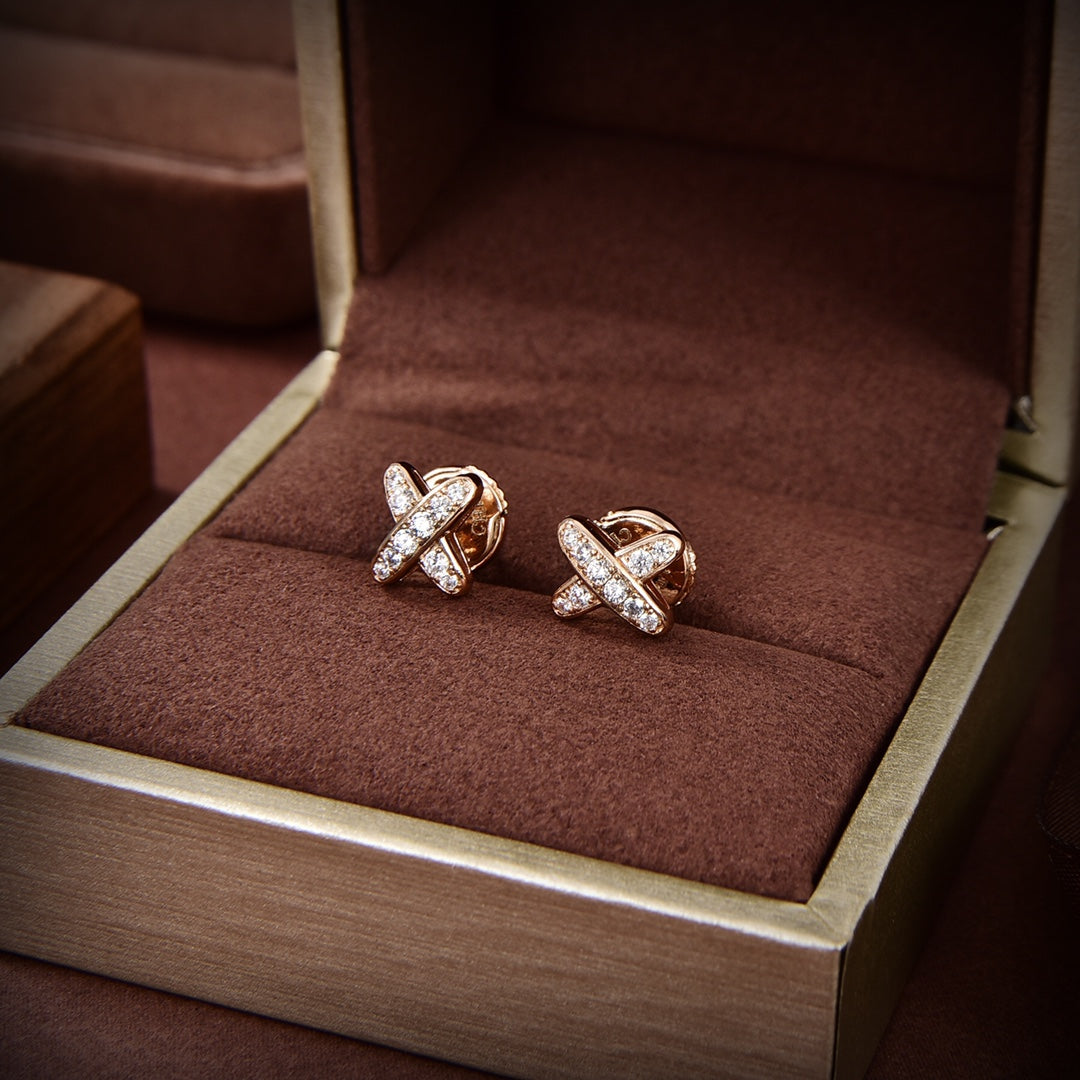 [Panda Jewelry]JEUX DE GOLD DIAMOND EARRINGS