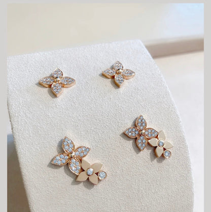 [Panda Jewelry]STAR BLOSSOM STUD EARRINGS PINK GOLD DIAMONDS