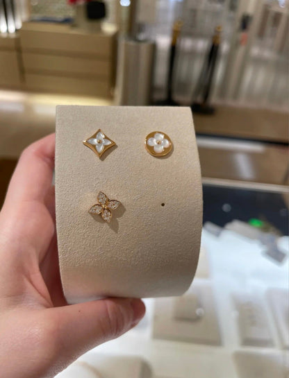 [Panda Jewelry]STAR BLOSSOM STUD EARRINGS PINK GOLD DIAMONDS