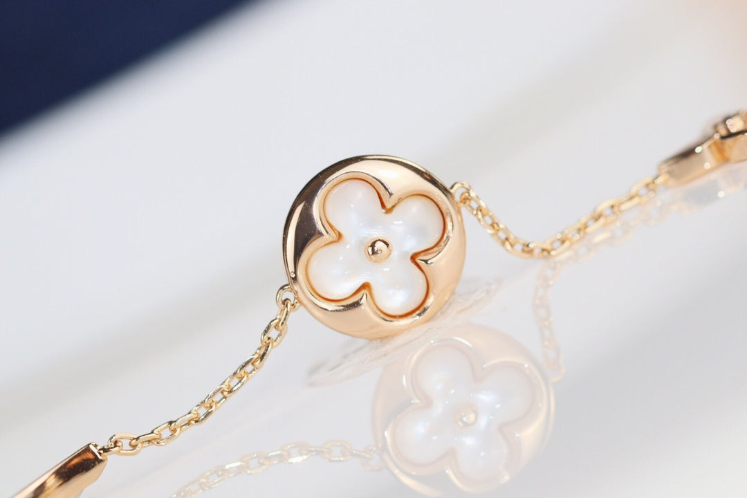 [Panda Jewelry]LEAF CLOVER BRACELET