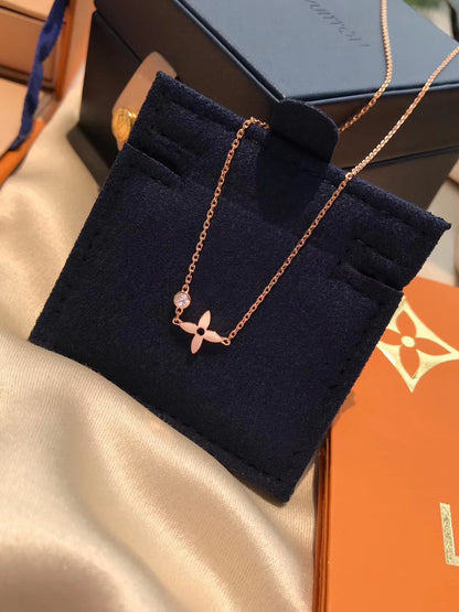 [Panda Jewelry]BLOSSOM PENDANT PINK GOLD AND DIAMOND