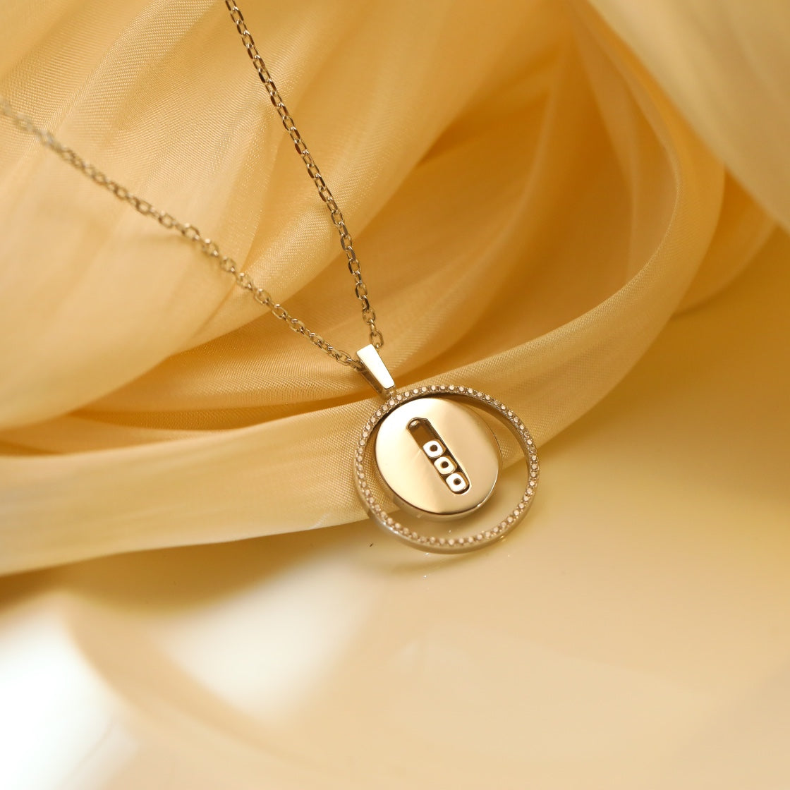[Panda Jewelry]LUCKY MOVE MM SILVER DIAMOND NECKLACE