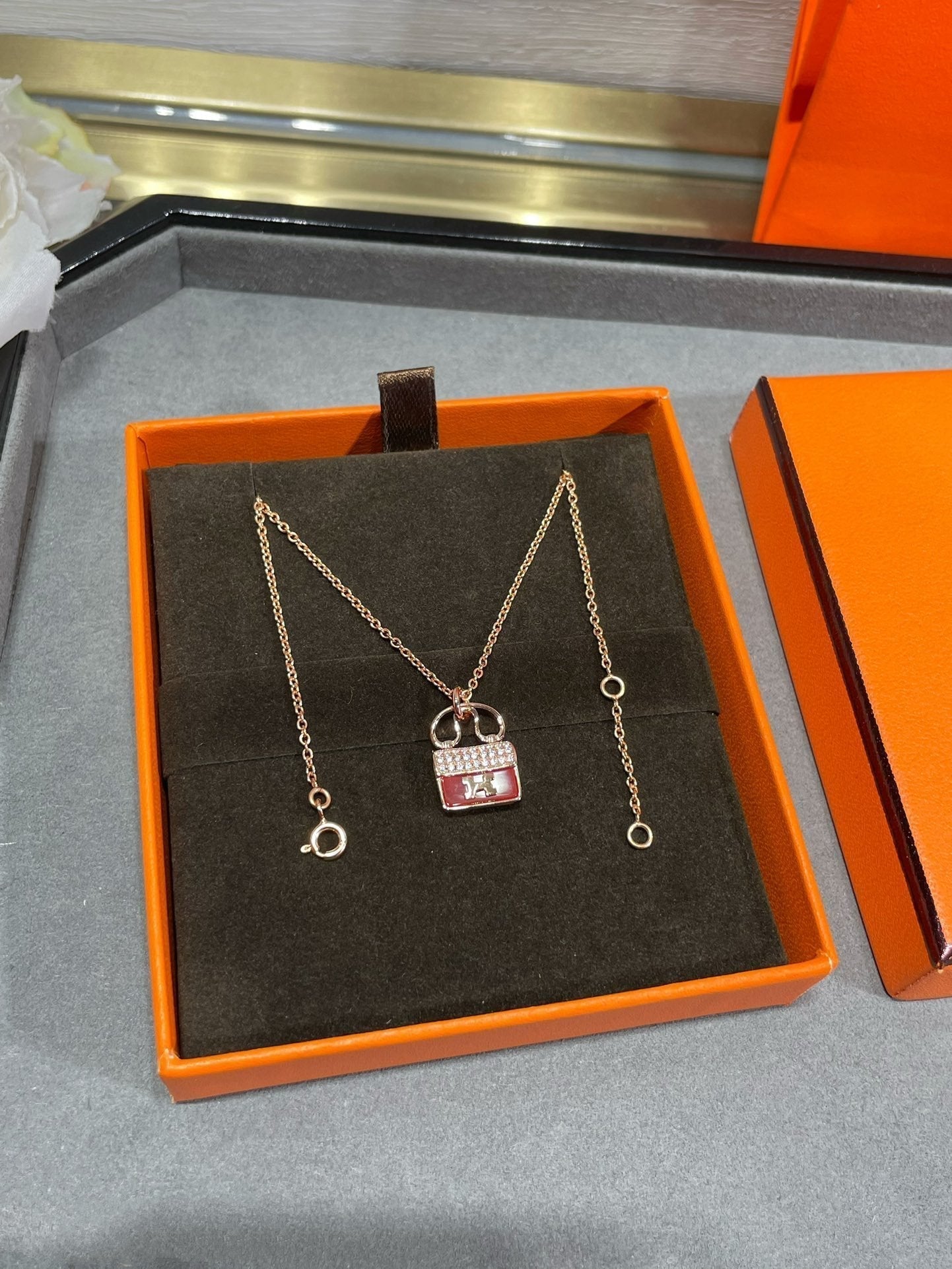 [Panda Jewelry]H CIRCE MOISSANITE PENDANT NECKLACE GOLD