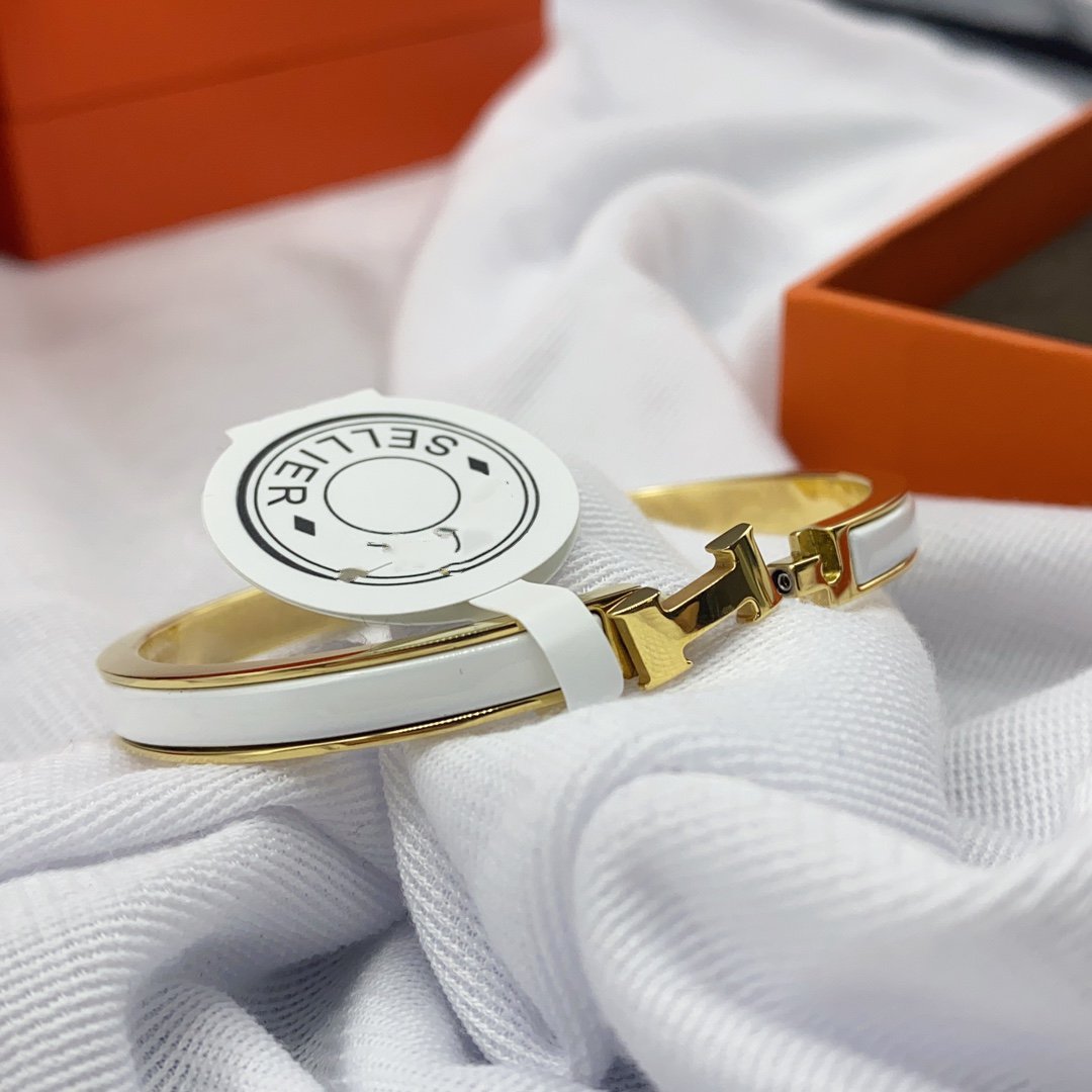 [Panda Jewelry]CLASSIC HM CLIC WHITE 8MM ENAMEL BRACELET