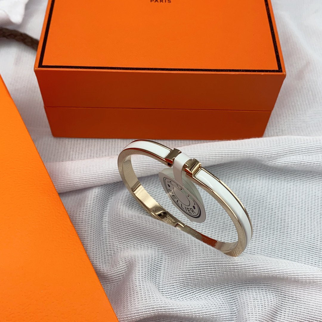 [Panda Jewelry]CLASSIC HM CLIC WHITE 8MM ENAMEL BRACELET