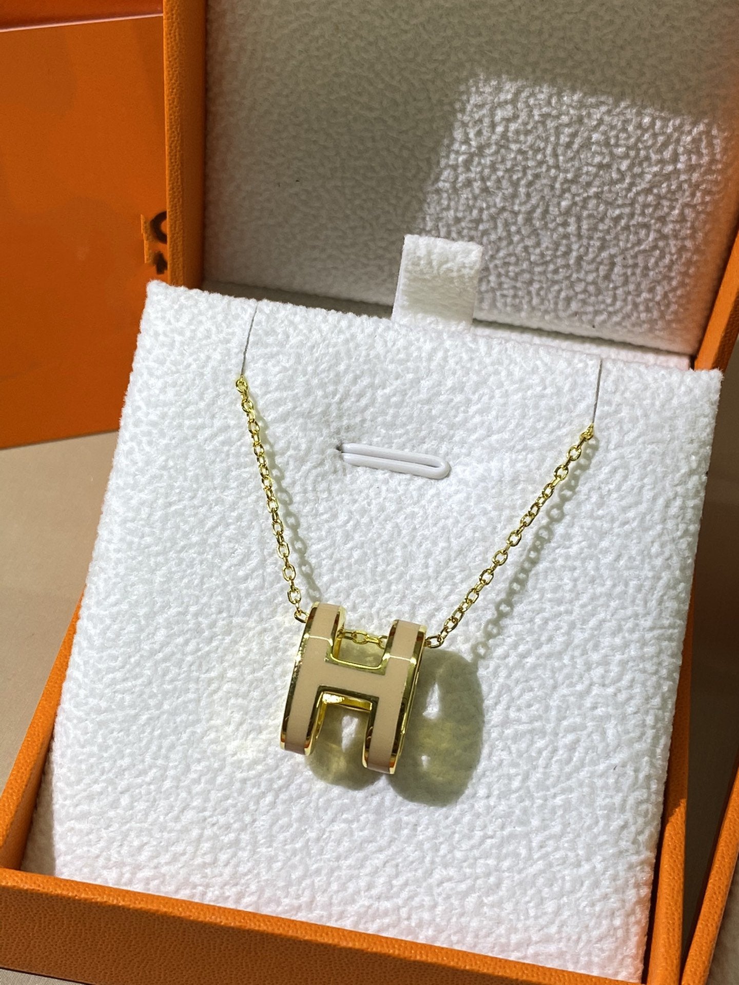 [Panda Jewelry]HM CLIC YELLOW ENAMEL GOLD NECKLACE