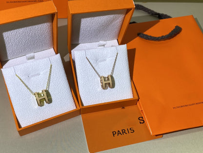 [Panda Jewelry]HM CLIC YELLOW ENAMEL GOLD NECKLACE