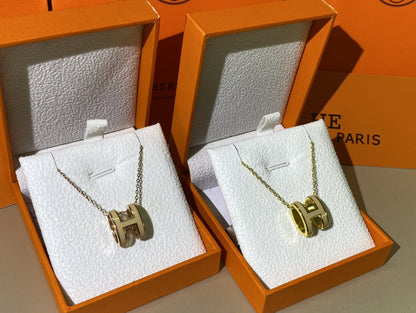 [Panda Jewelry]HM CLIC YELLOW ENAMEL GOLD NECKLACE