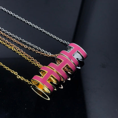 [Panda Jewelry]H NECKLACE PINK
