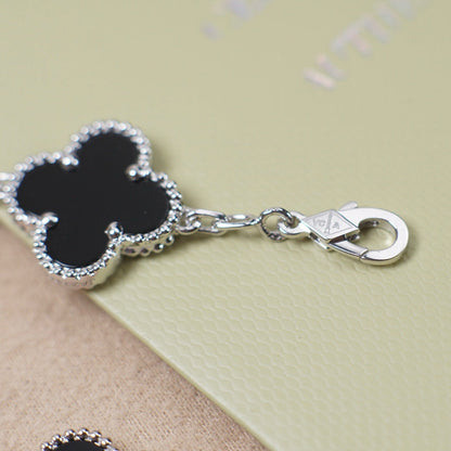[Panda Jewelry] CLOVER 5 MOTIF ONYXS BRACELET COLLECTION