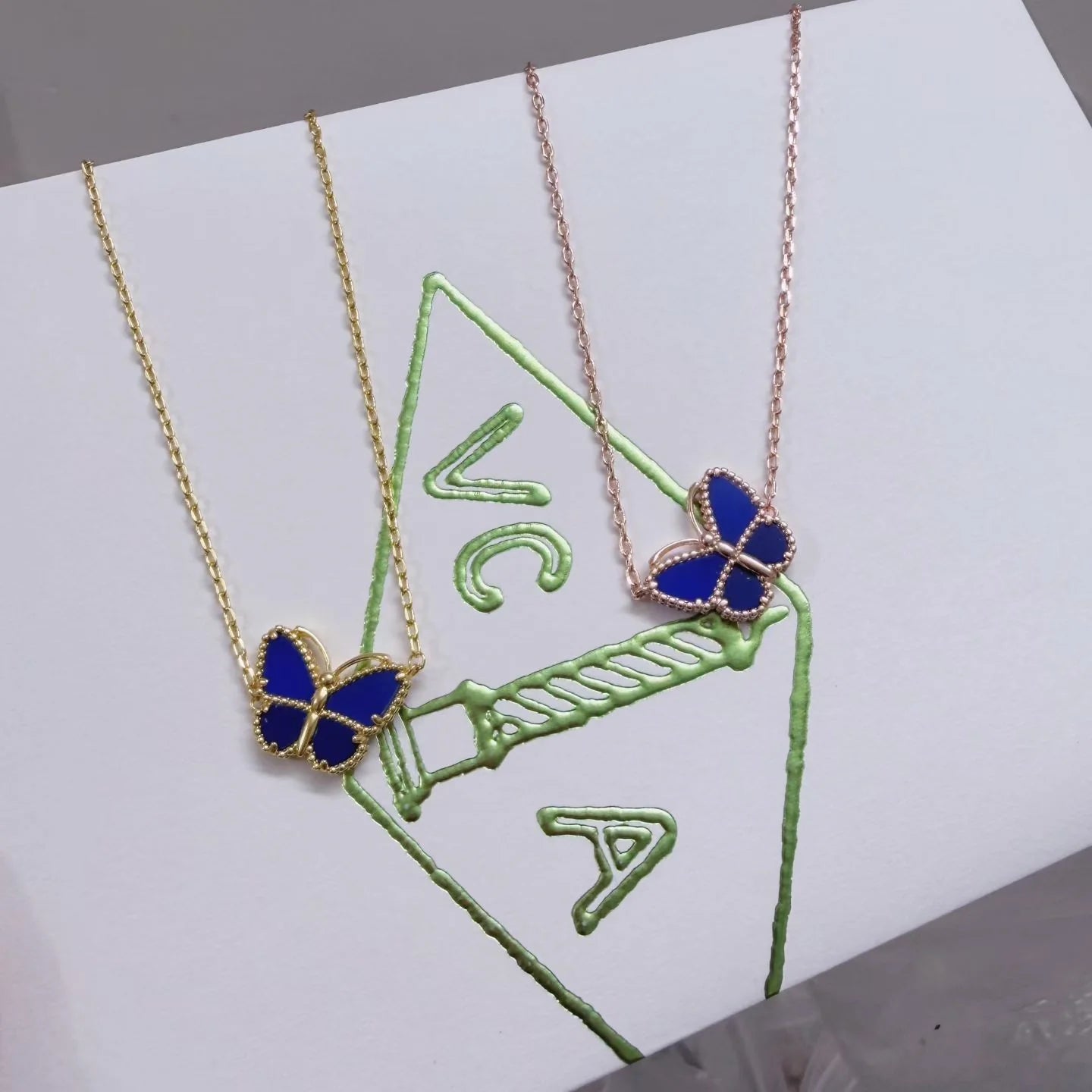 [✨Panda Jewelry💎] 2026 NEW LUCKY BUTTERFLY 1 MOTIFS NECKLACE