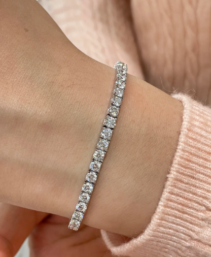 [Panda Jewelry]  CLASSIC BASEBALL BRACELAT, 52 DIAMOND