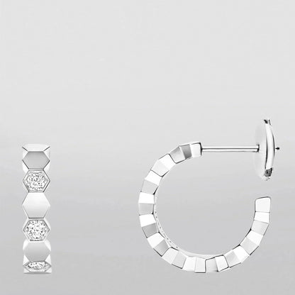 [Panda Jewelry]Hollow Design Four-Leaf Clover Flower Shape Ring