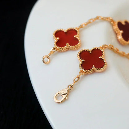 [Panda Jewelry] CLOVER 5 MOTIF RED CORNELIAN BRACELET COLLECTION