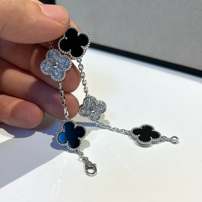 [Panda Jewelry] CLOVER 5 MOTIF ONYXS BRACELET COLLECTION