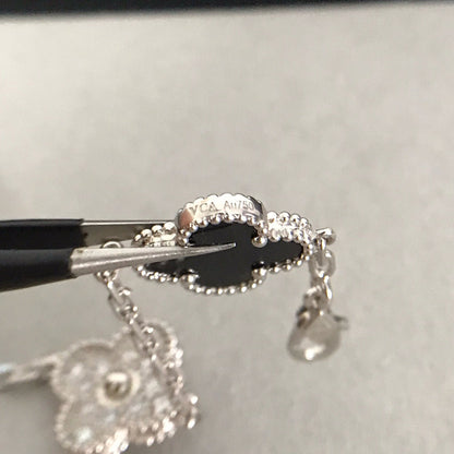 [Panda Jewelry] CLOVER 5 MOTIF ONYXS BRACELET COLLECTION