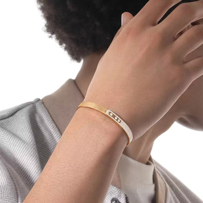 [Panda Jewelry]Move Noa Cisel茅 half pav茅 bangle