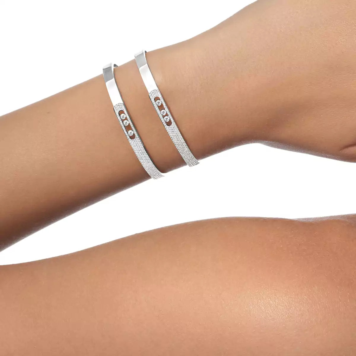 [Panda Jewelry]Move Noa Rose Gold Pav茅 Diamond Bangle Bracelet