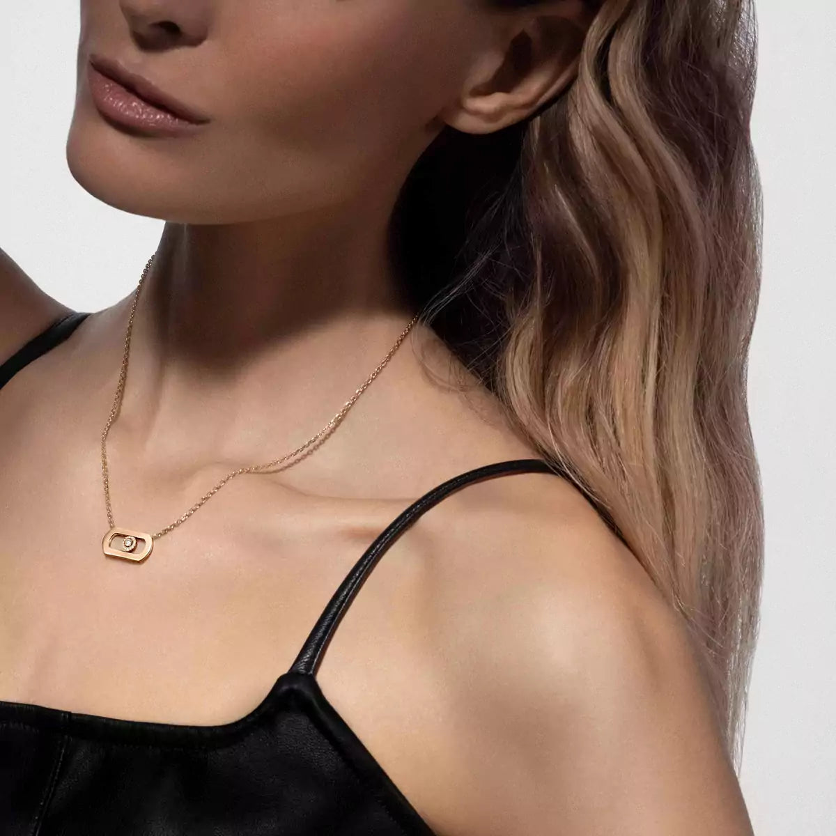 [Panda Jewelry]So Move Diamond Necklace in Gold