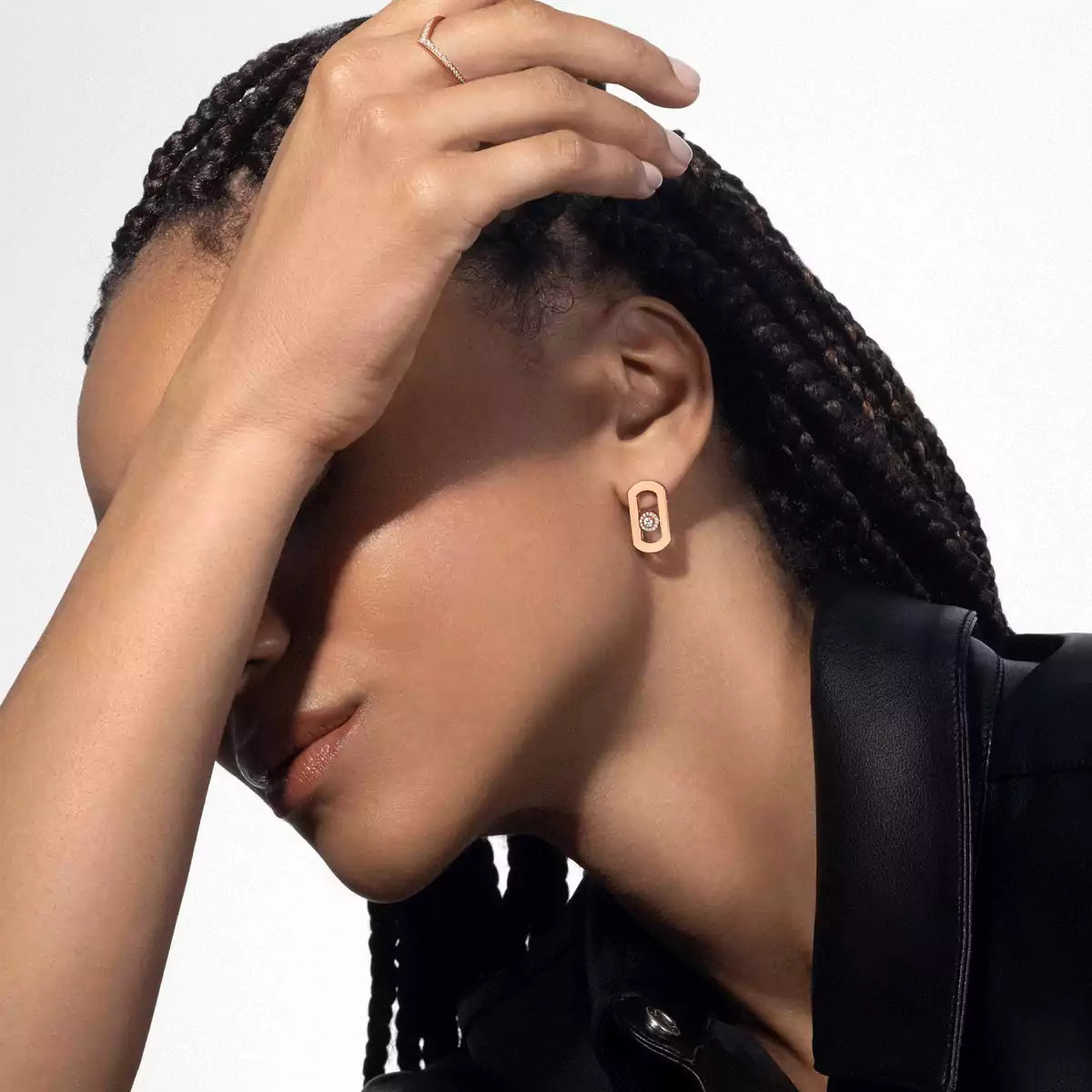[Panda Jewelry]So Move Diamond Earrings in Yellow Gold