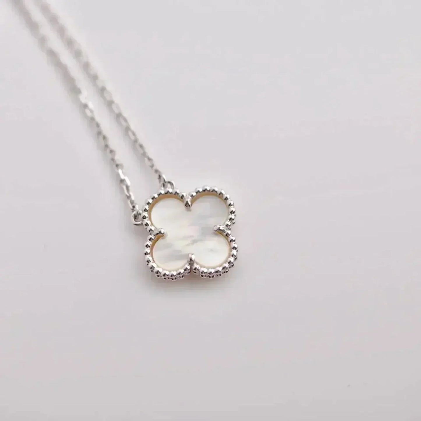 [Panda Jewelry]CLOVER  15MM WHITE MOTHER-OF-PEARL SILVER
