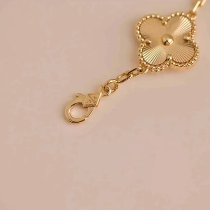 [Panda Jewelry] CLOVER 5 MOTIF LASER BRACELET COLLECTION